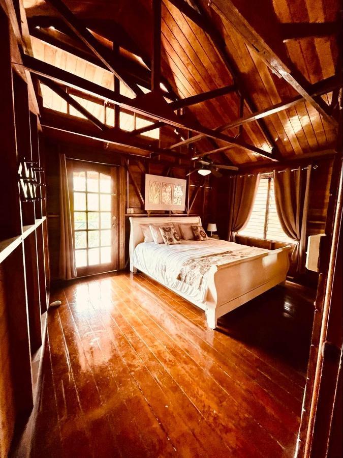 Villa Amaya Bocas del Toro Exterior foto