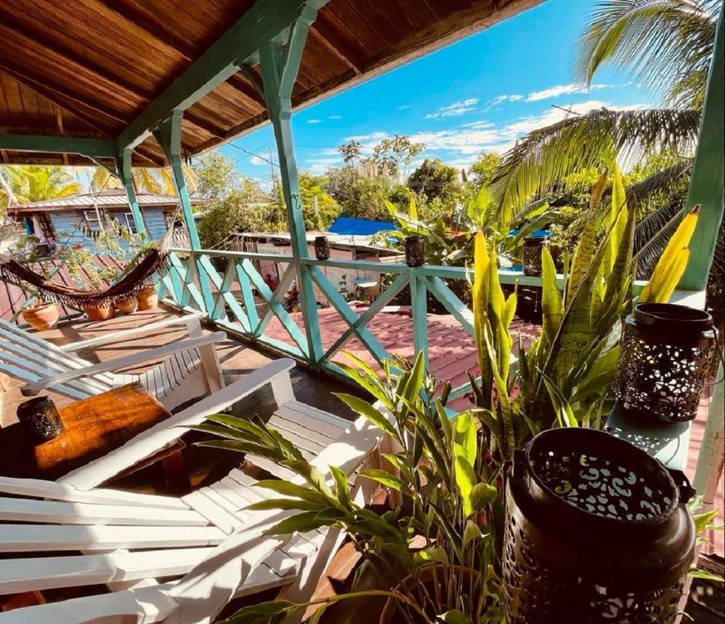 Villa Amaya Bocas del Toro Exterior foto
