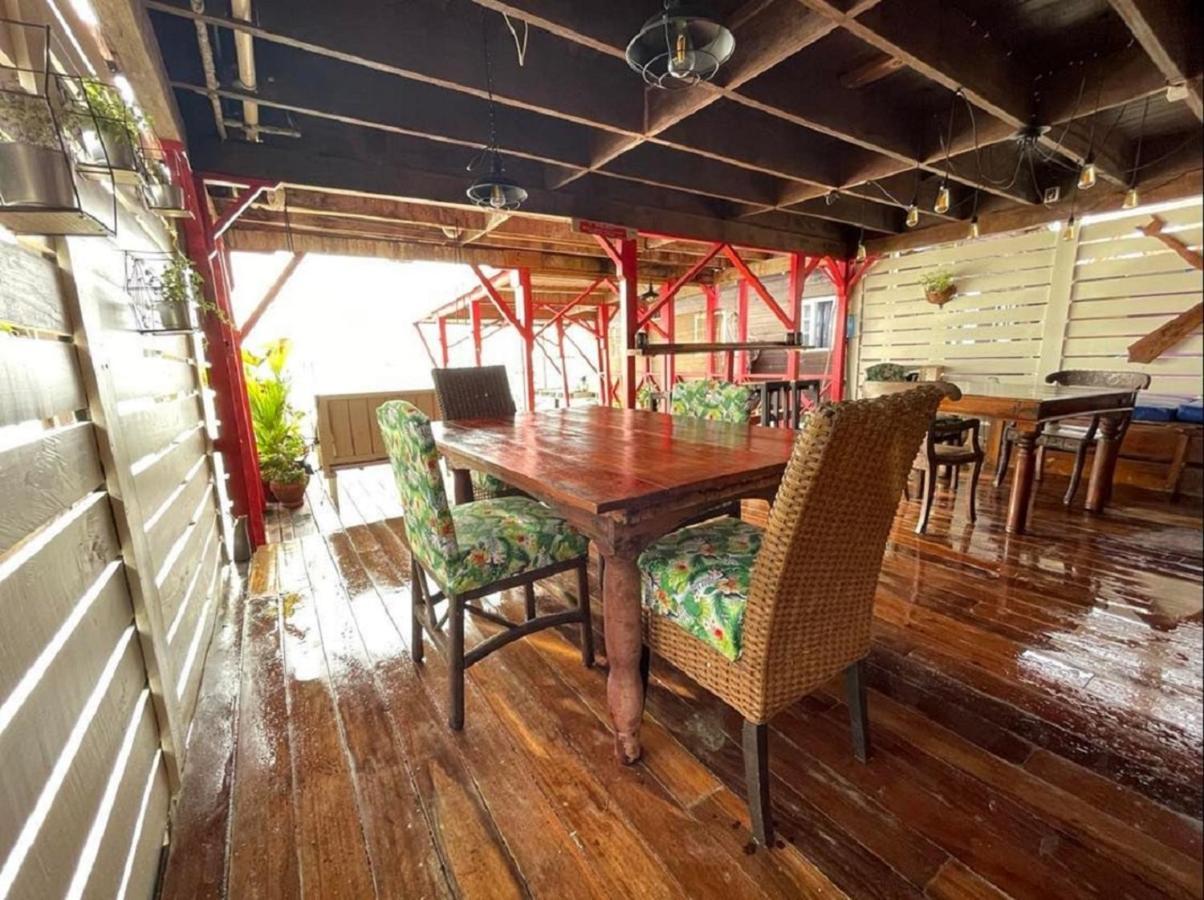 Villa Amaya Bocas del Toro Exterior foto