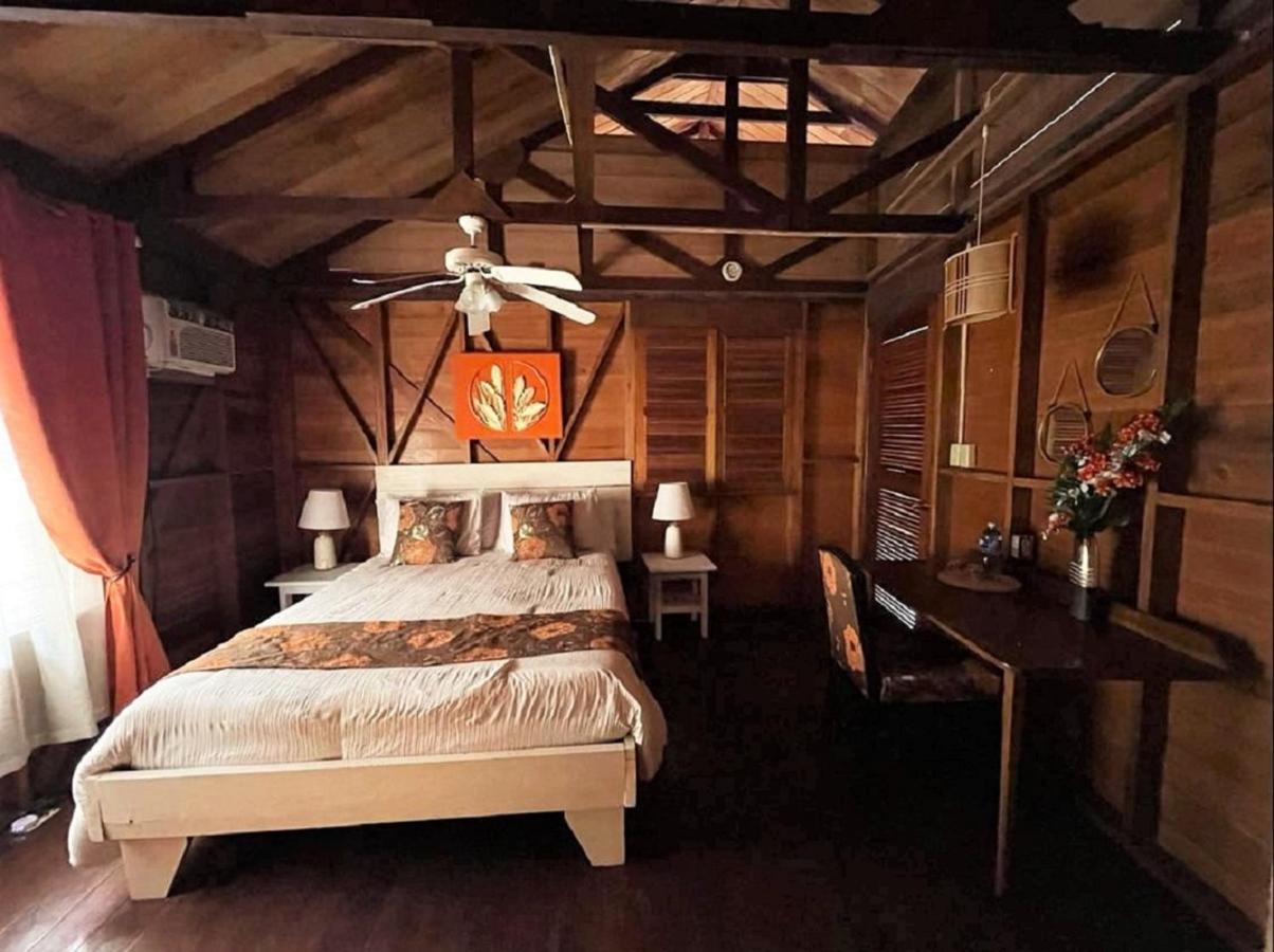 Villa Amaya Bocas del Toro Exterior foto