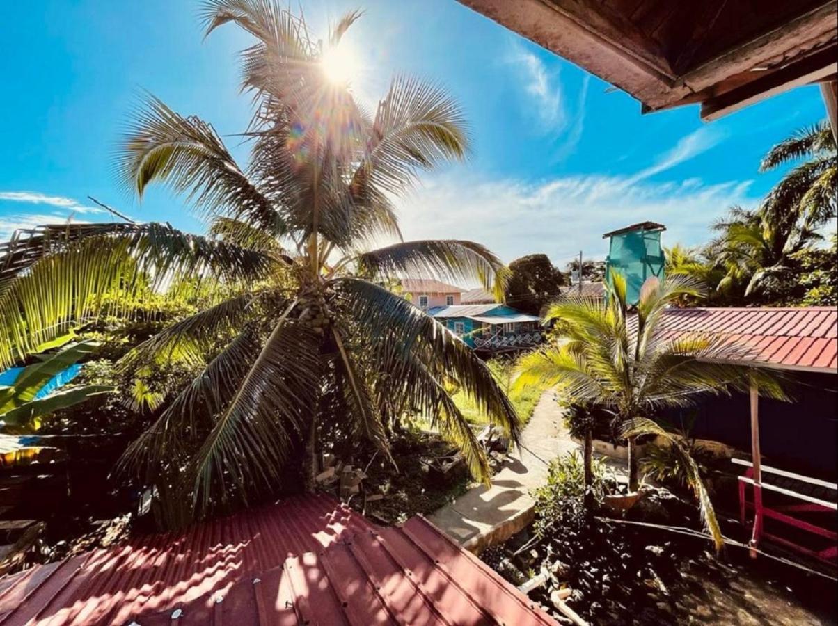 Villa Amaya Bocas del Toro Exterior foto